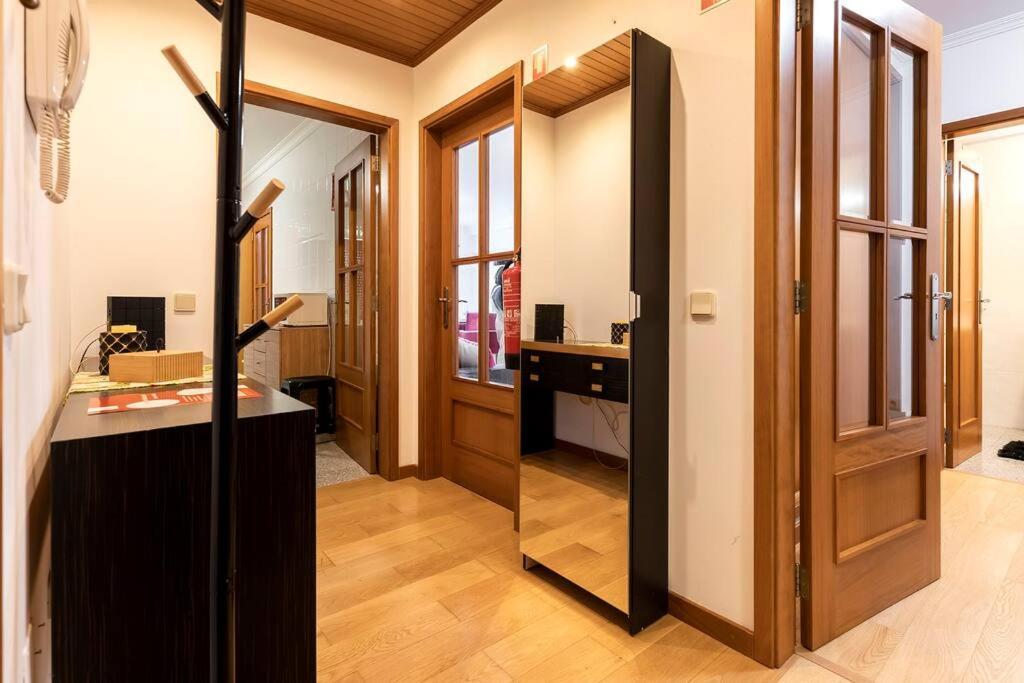Pereira'S Apartment- Free Garage Авейру Экстерьер фото