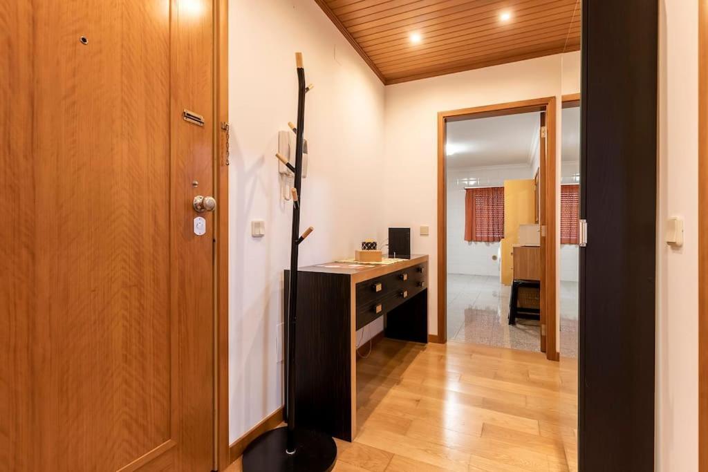 Pereira'S Apartment- Free Garage Авейру Экстерьер фото
